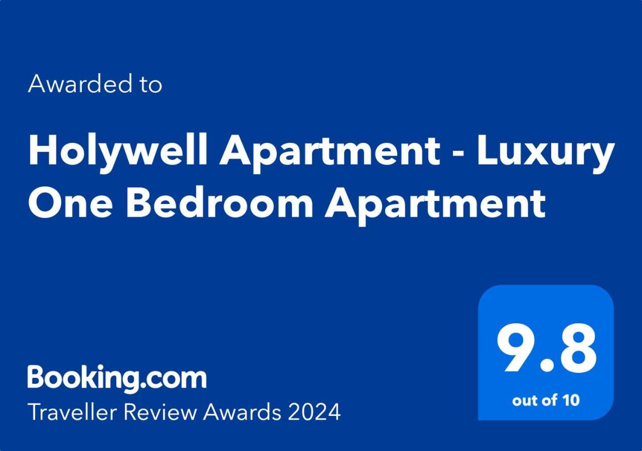 Holywell Apartment - Luxury One Bedroom Apartment Екстериор снимка